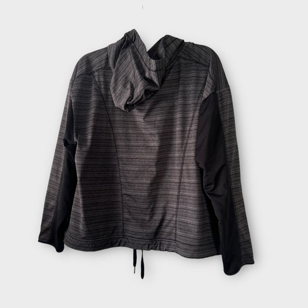 Lane Bryant Livi Active athlesuire jacket - Picture 7 of 9